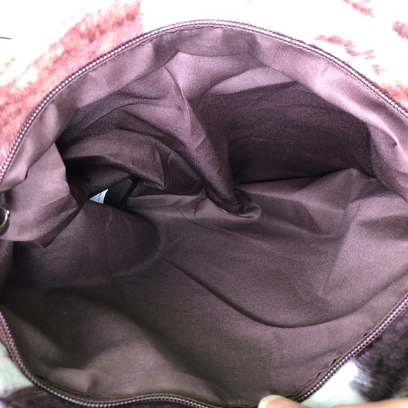 NEW FAUX COWHIDE FUR WESTERN CROSSBODY BAG PURSE WALLET SET & TASSEL BAG CHARM - Picture 7 of 7